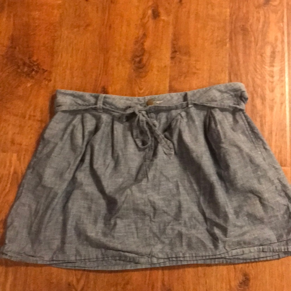 Gap Jean Skirt (WITH POCKETS!)